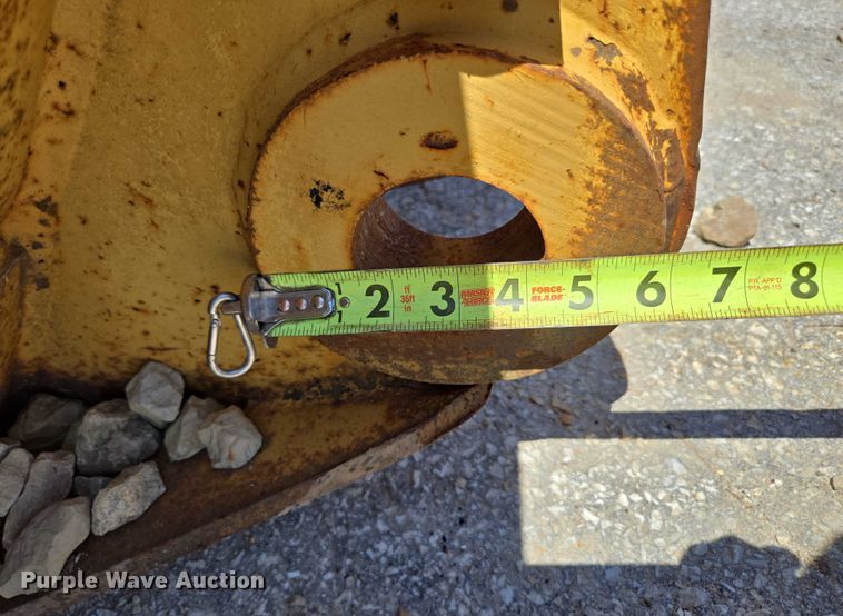 image for item EN2055 Caterpillar 256-0913 bucket