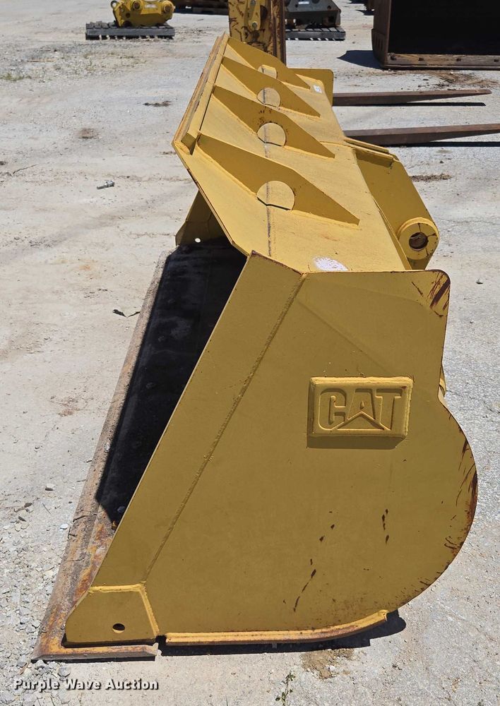 image for item EN2058 Caterpillar 112-1257 bucket