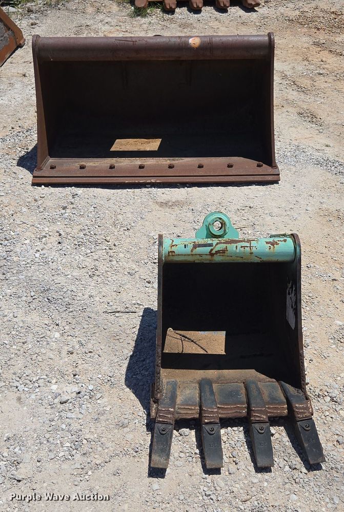 image for item EN2061 (2) TAG buckets