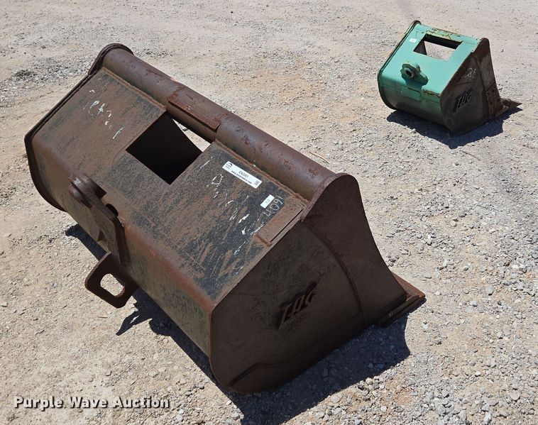 image for item EN2061 (2) TAG buckets