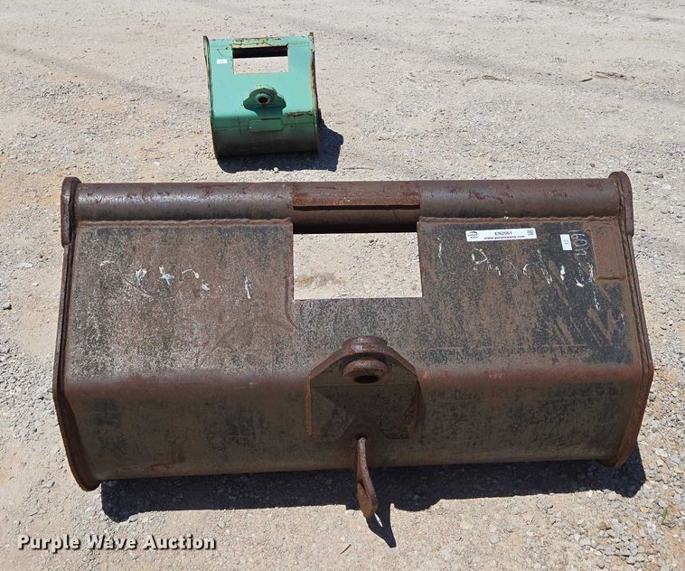 image for item EN2061 (2) TAG buckets