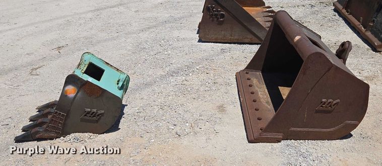 image for item EN2061 (2) TAG buckets