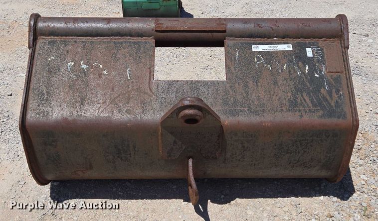 image for item EN2061 (2) TAG buckets