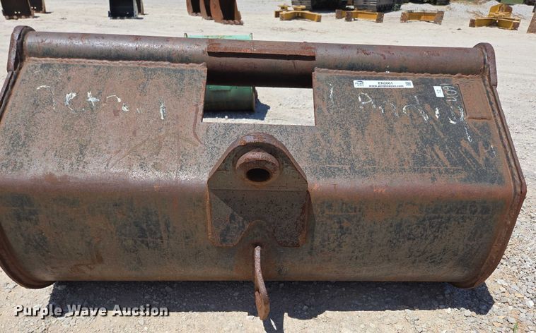 image for item EN2061 (2) TAG buckets