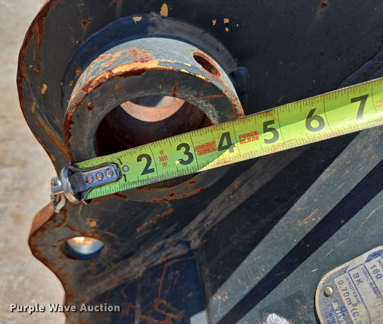 image for item EN2064 (2) excavator buckets