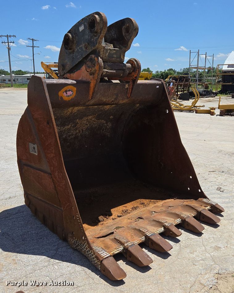 image for item EN2065 Jones excavator bucket