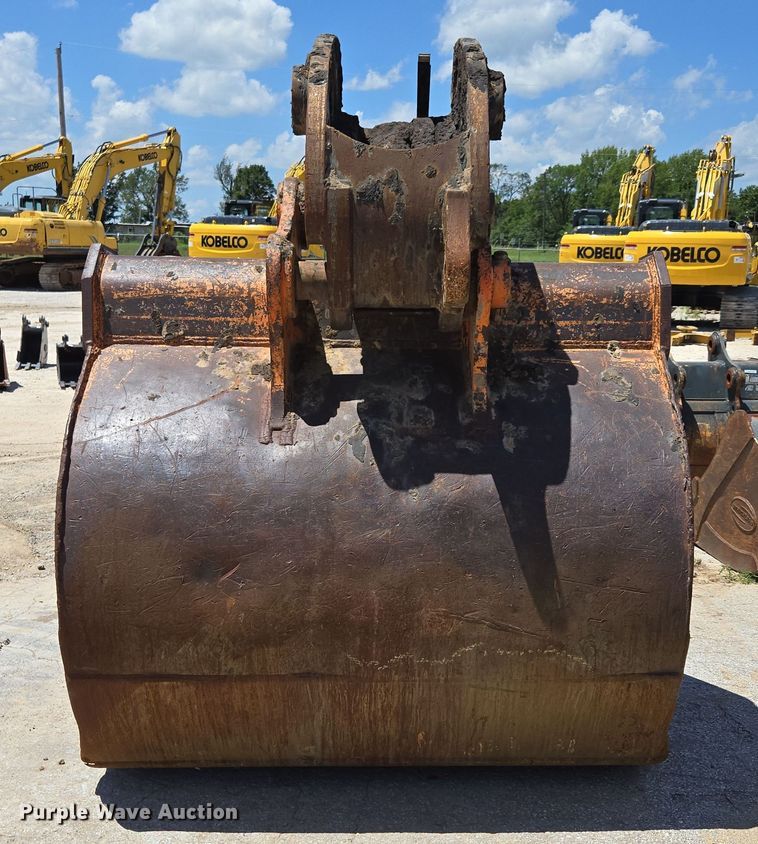 image for item EN2065 Jones excavator bucket