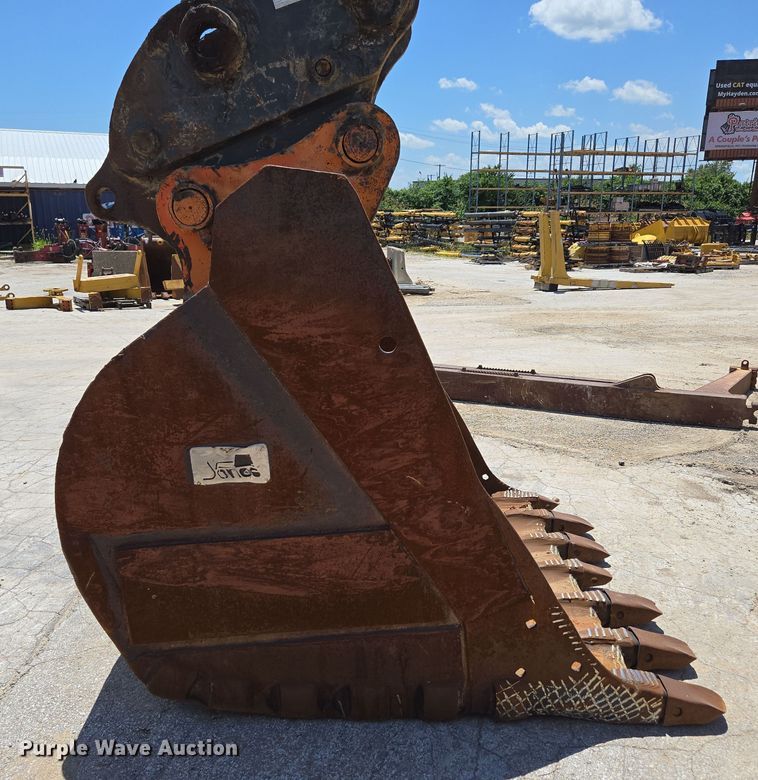 image for item EN2065 Jones excavator bucket
