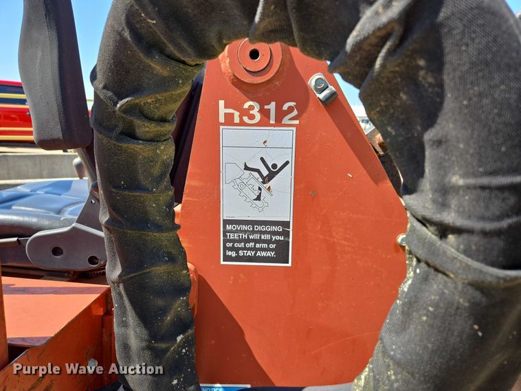 image for item EN2066 1998 Ditch Witch 3700DD trencher