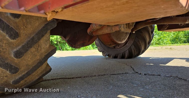 image for item EN2066 1998 Ditch Witch 3700DD trencher