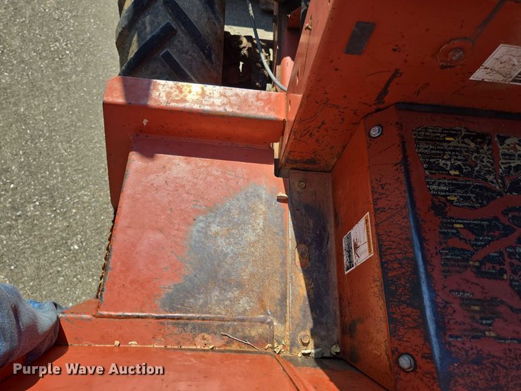 image for item EN2066 1998 Ditch Witch 3700DD trencher