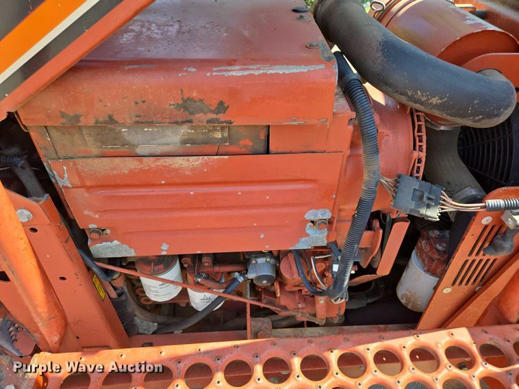 image for item EN2066 1998 Ditch Witch 3700DD trencher