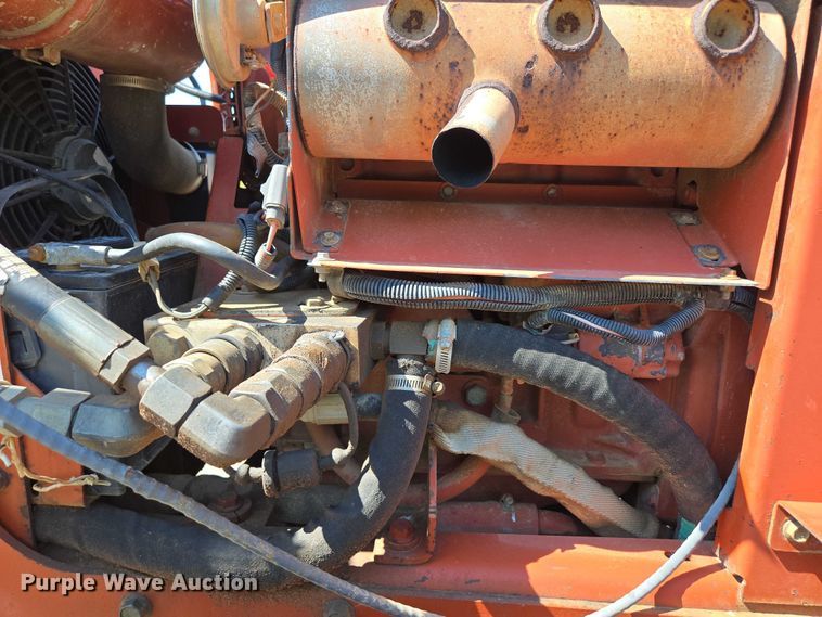 image for item EN2066 1998 Ditch Witch 3700DD trencher
