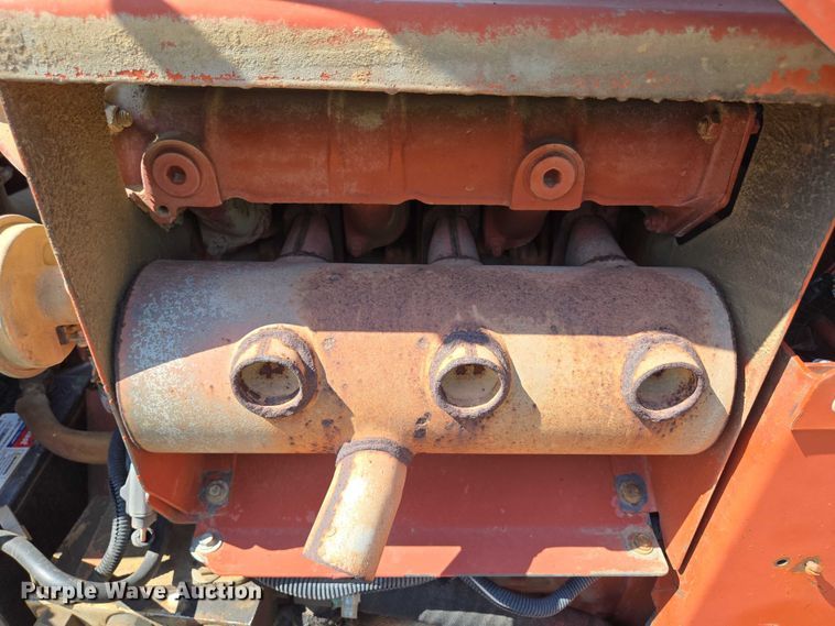 image for item EN2066 1998 Ditch Witch 3700DD trencher