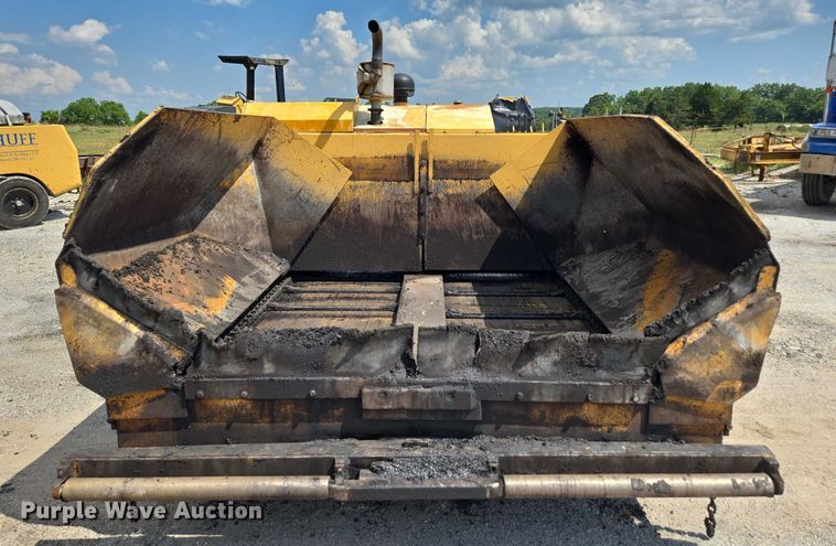 image for item EN2067 Blaw-Knox PF-875 paver