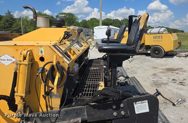 image for item EN2067 Blaw-Knox PF-875 paver