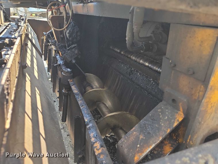 image for item EN2067 Blaw-Knox PF-875 paver