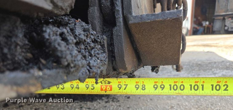 image for item EN2067 Blaw-Knox PF-875 paver