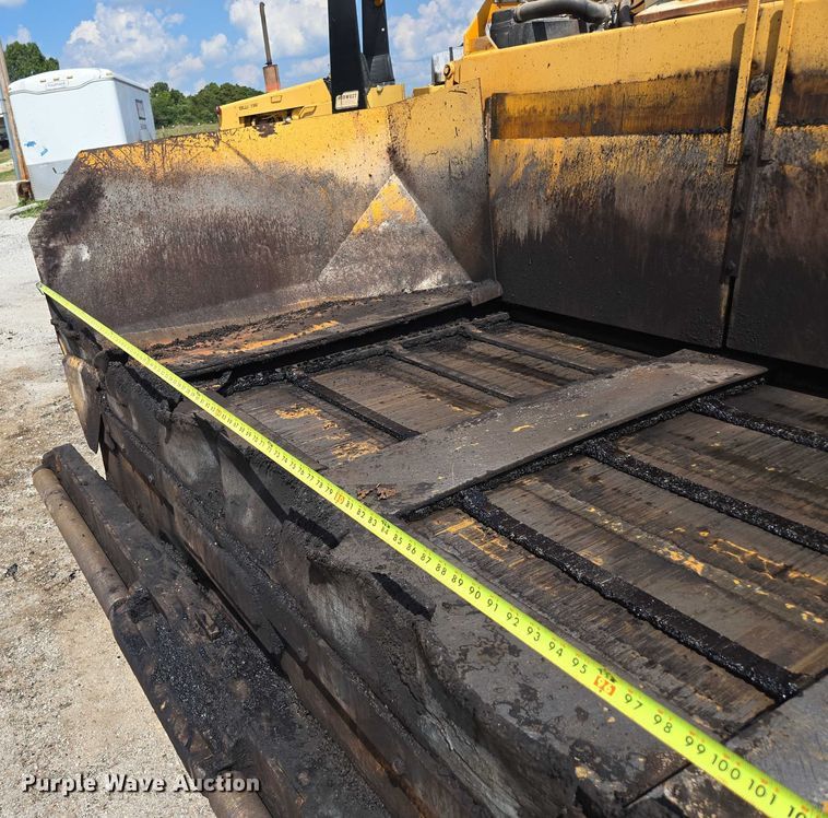 image for item EN2067 Blaw-Knox PF-875 paver