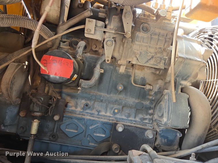 image for item EN2067 Blaw-Knox PF-875 paver