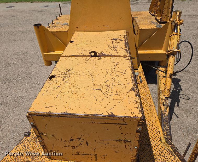 image for item EN8297 1998 Blaw-Knox RW-195D road widener