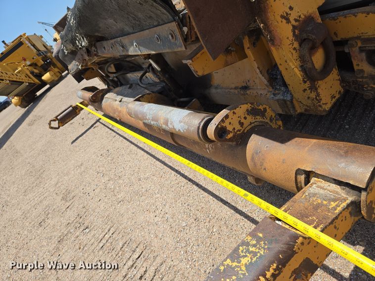 image for item EN8297 1998 Blaw-Knox RW-195D road widener