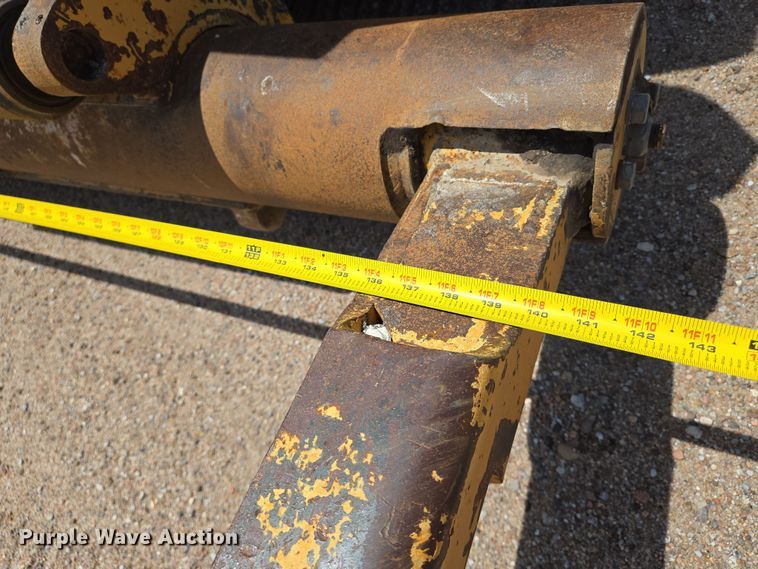 image for item EN8297 1998 Blaw-Knox RW-195D road widener