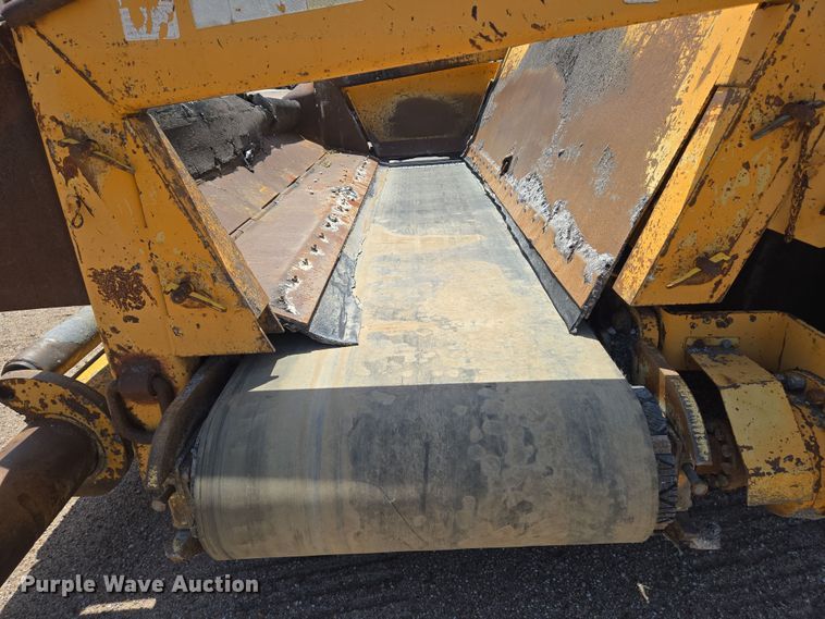 image for item EN8297 1998 Blaw-Knox RW-195D road widener