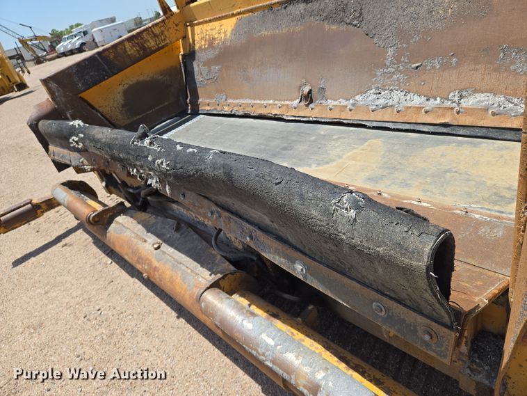 image for item EN8297 1998 Blaw-Knox RW-195D road widener