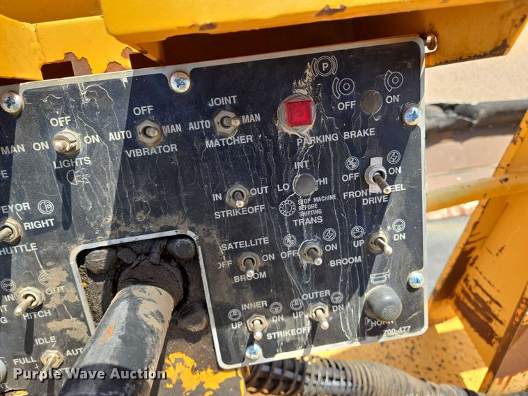 image for item EN8297 1998 Blaw-Knox RW-195D road widener