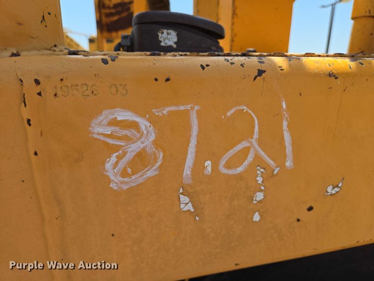 image for item EN8297 1998 Blaw-Knox RW-195D road widener