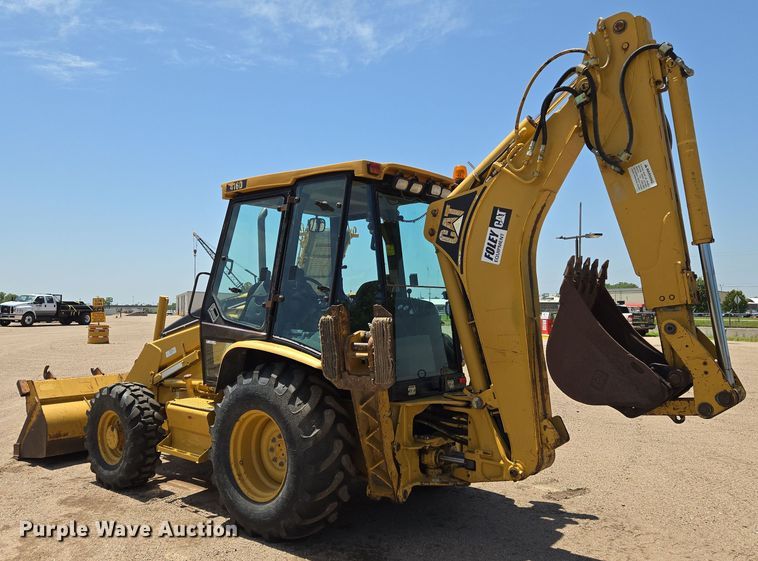 image for item EN8298 2002 Caterpillar 416D backhoe