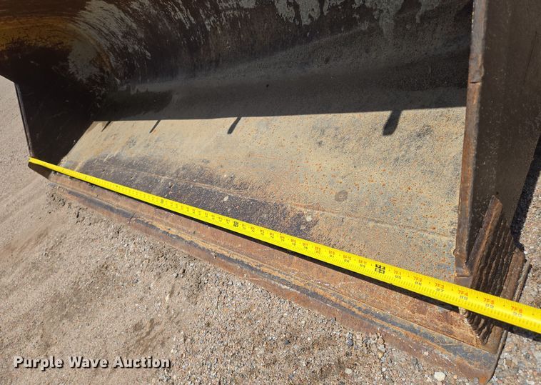 image for item EN8298 2002 Caterpillar 416D backhoe