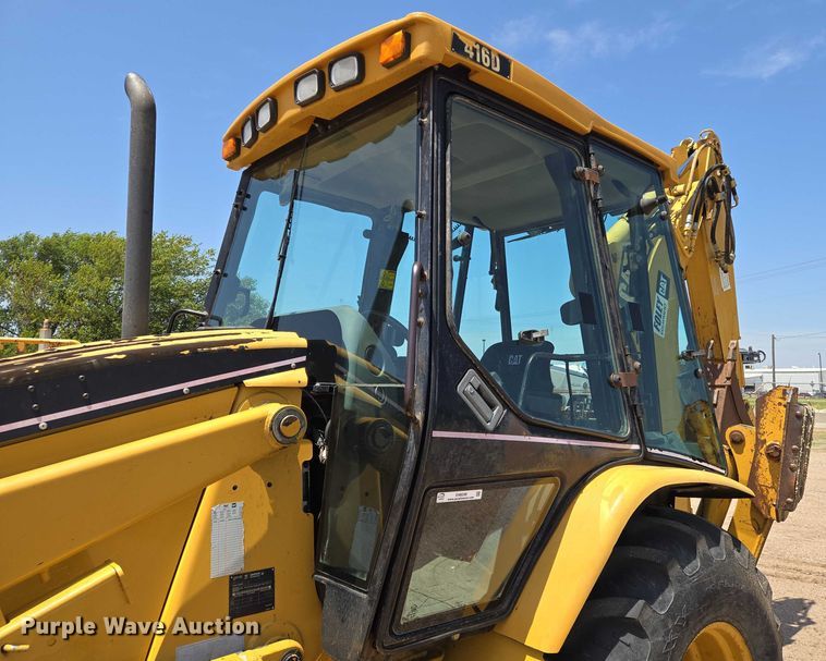 image for item EN8298 2002 Caterpillar 416D backhoe