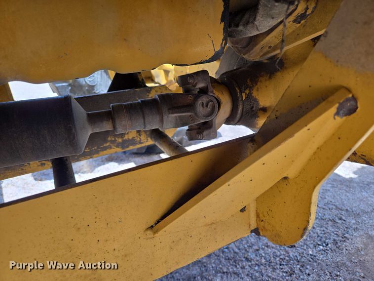 image for item EN8298 2002 Caterpillar 416D backhoe