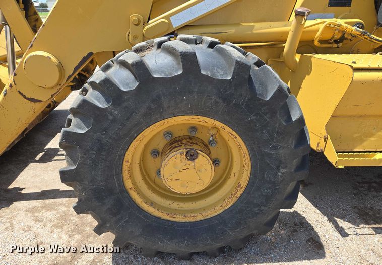 image for item EN8298 2002 Caterpillar 416D backhoe