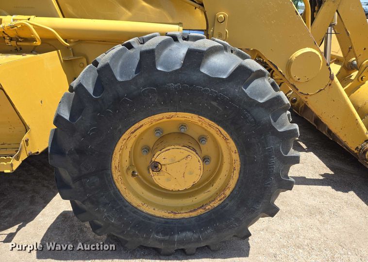 image for item EN8298 2002 Caterpillar 416D backhoe