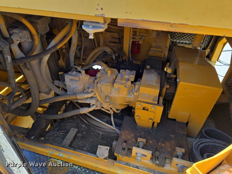 image for item EN8299 1999 CMI TR-4503 cold planer