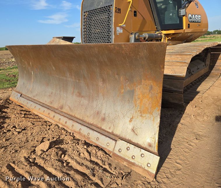 image for item EN8312 2016 Case 1150M WT dozer