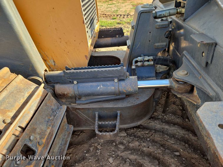 image for item EN8312 2016 Case 1150M WT dozer