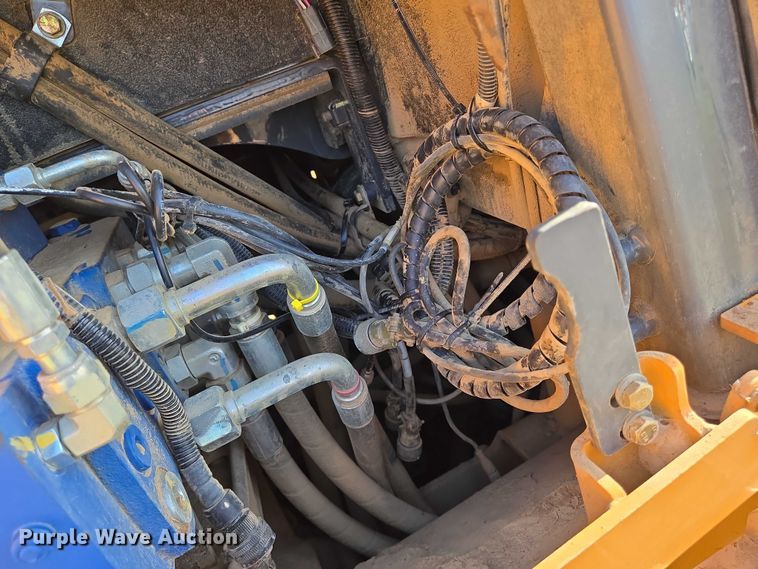 image for item EN8312 2016 Case 1150M WT dozer