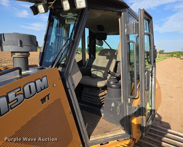 image for item EN8312 2016 Case 1150M WT dozer