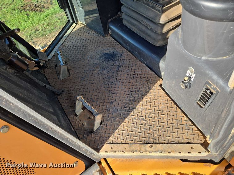 image for item EN8312 2016 Case 1150M WT dozer