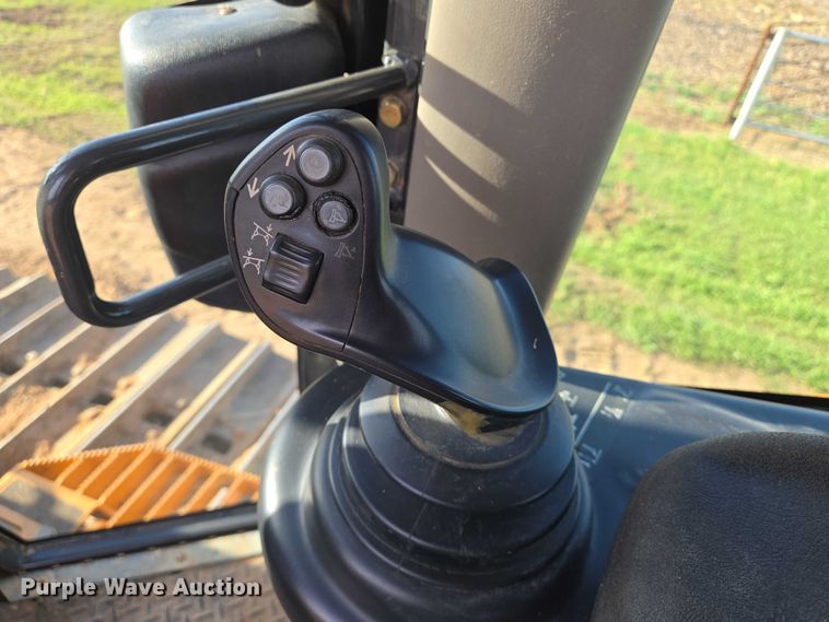 image for item EN8312 2016 Case 1150M WT dozer