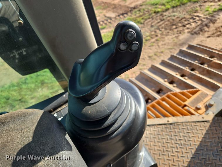 image for item EN8312 2016 Case 1150M WT dozer