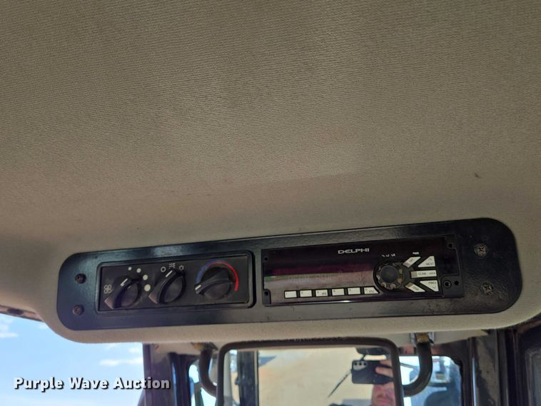 image for item EN8312 2016 Case 1150M WT dozer