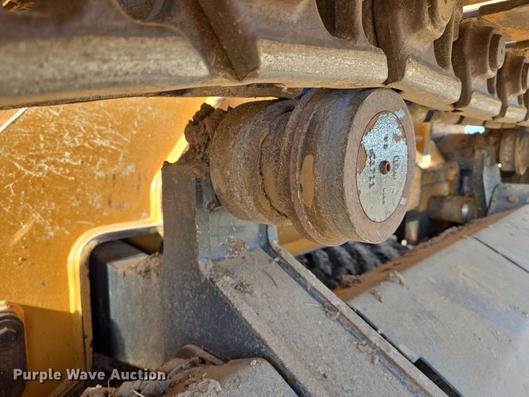 image for item EN8312 2016 Case 1150M WT dozer