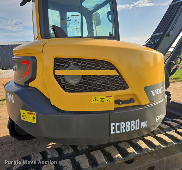 image for item EN8315 2023 Volvo ECR88D mini excavator
