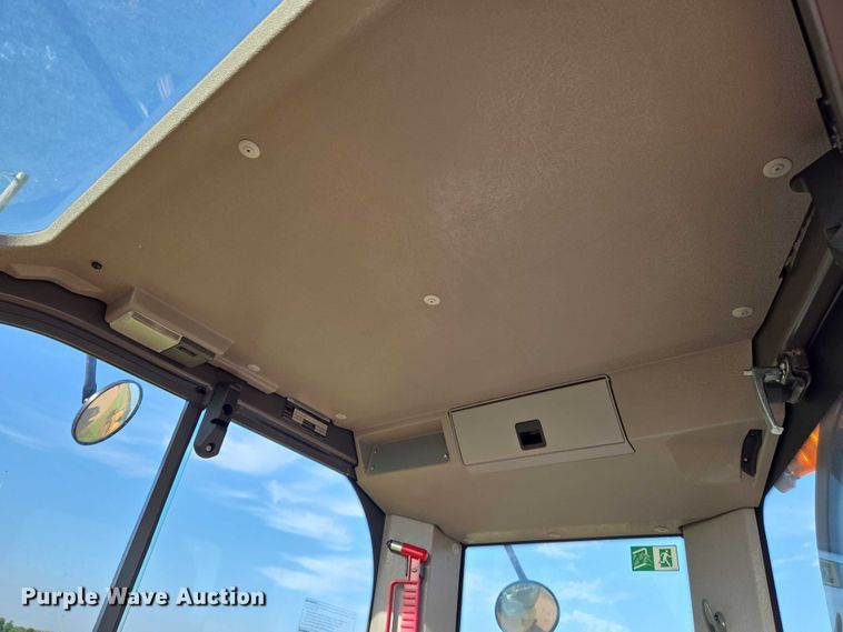 image for item EN8315 2023 Volvo ECR88D mini excavator