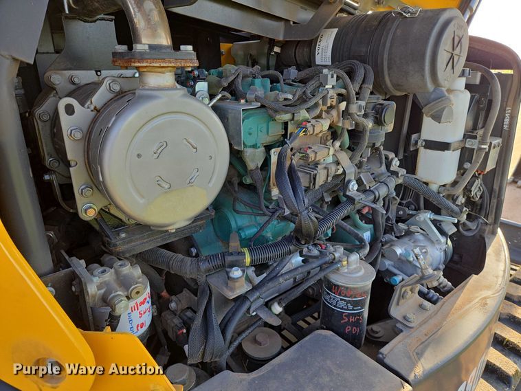 image for item EN8315 2023 Volvo ECR88D mini excavator